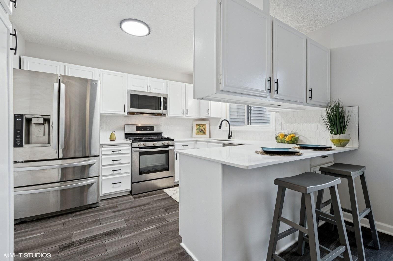 Property Photo:  4478 Arden View Court  MN 55112 