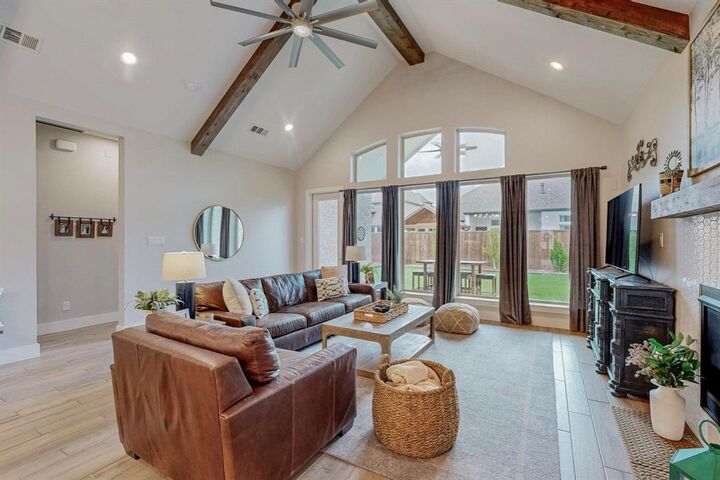 Property Photo: 2801 Capitol Place TX 75454