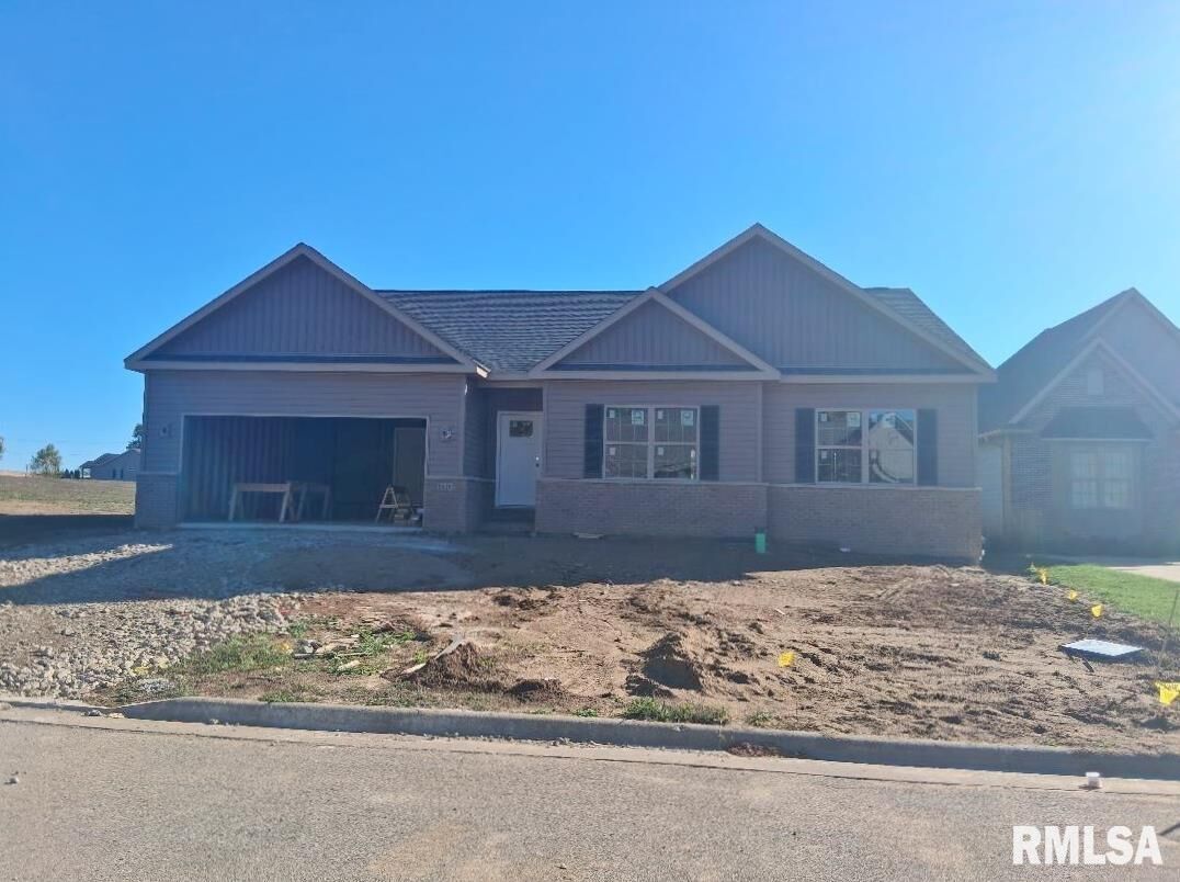 Property Photo: 8818 N Westpoint Court IL 61528