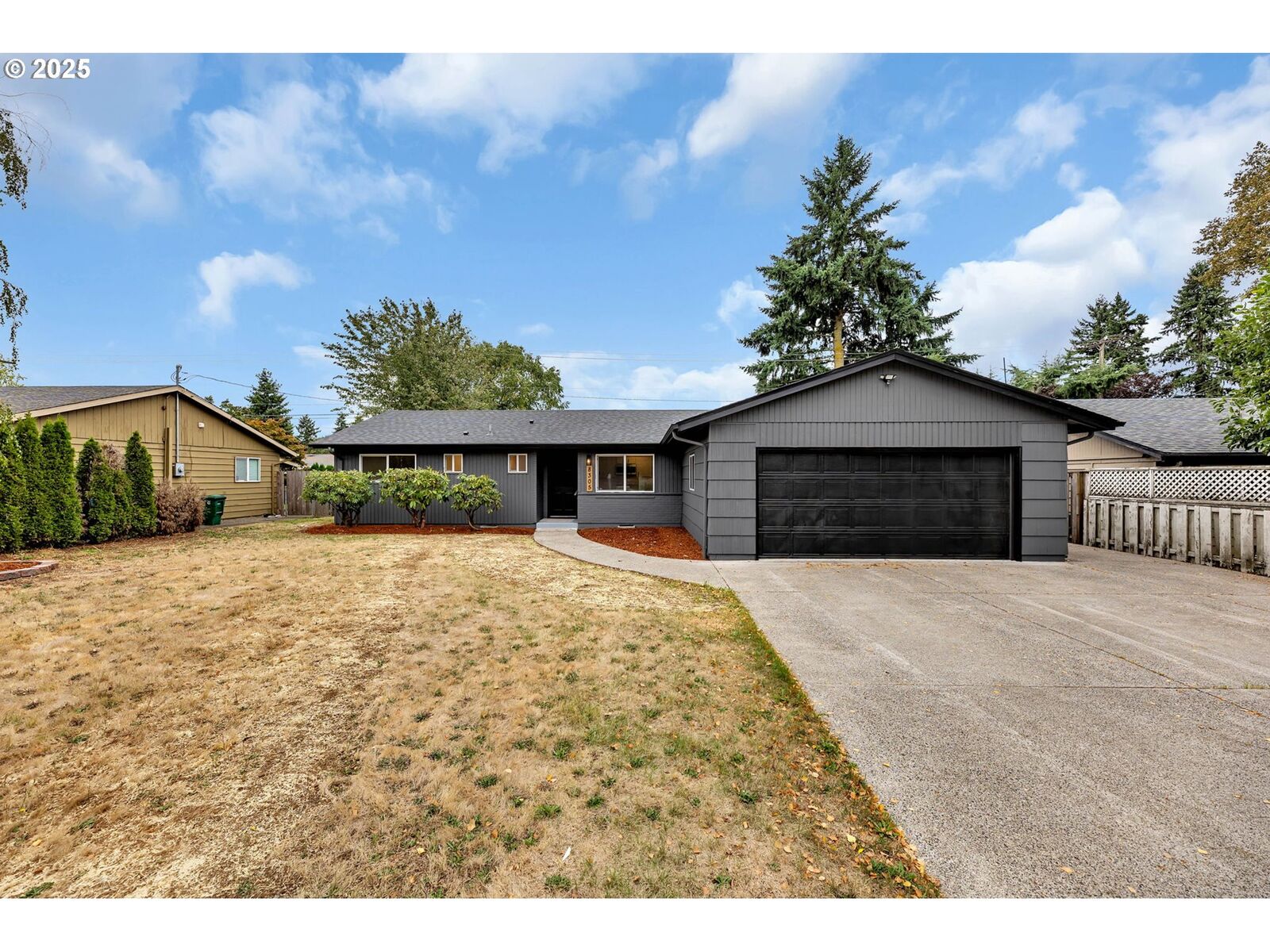 Property Photo:  8305 NE Mason Dr  WA 98660 