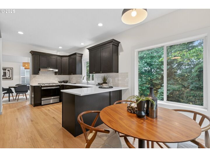 Property Photo:  6244 Frost Ln  OR 97035 