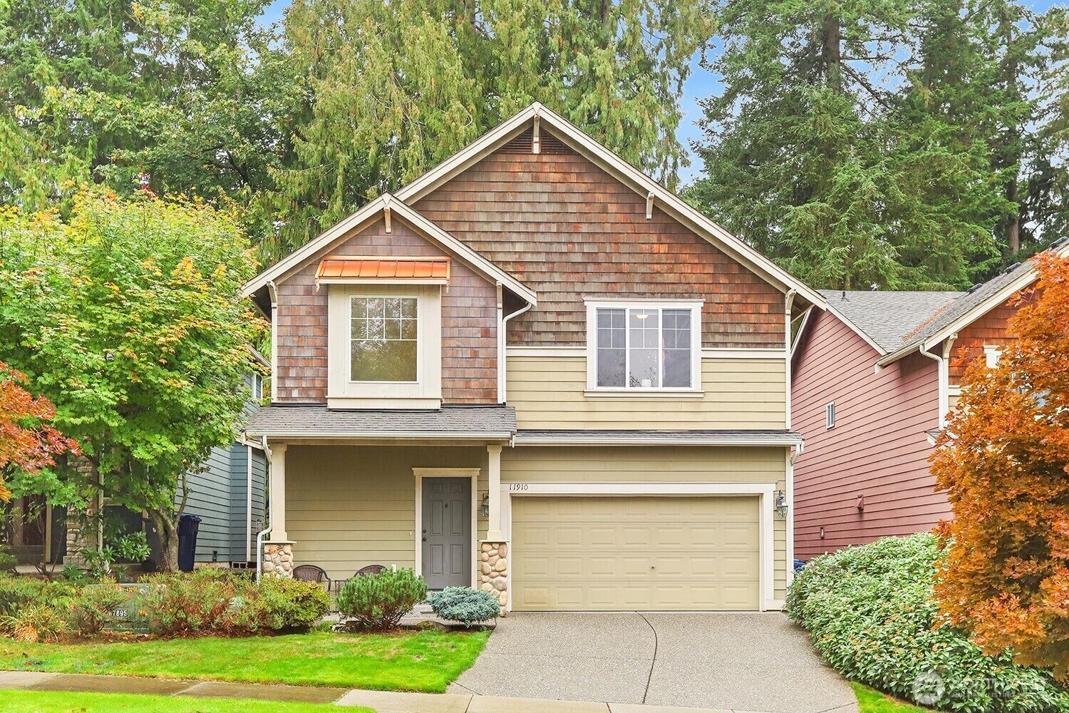 Property Photo:  11910  61st Avenue SE  WA 98296 