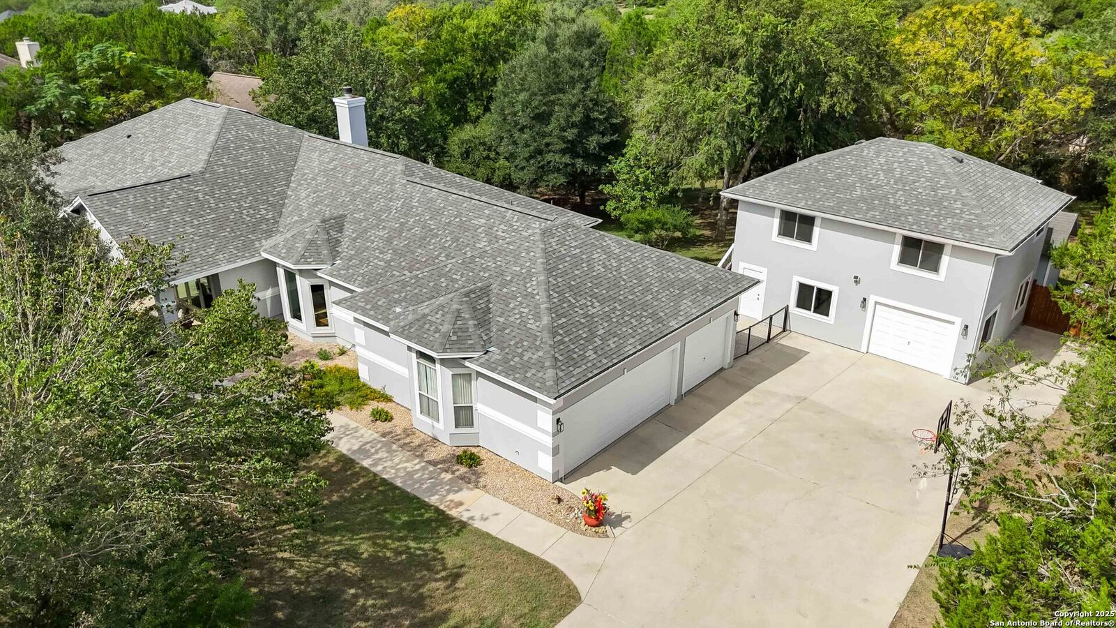Property Photo: 21927 Park View TX 78266