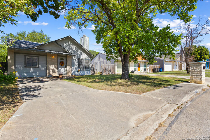 Property Photo: 8015 Big Bend TX 78250