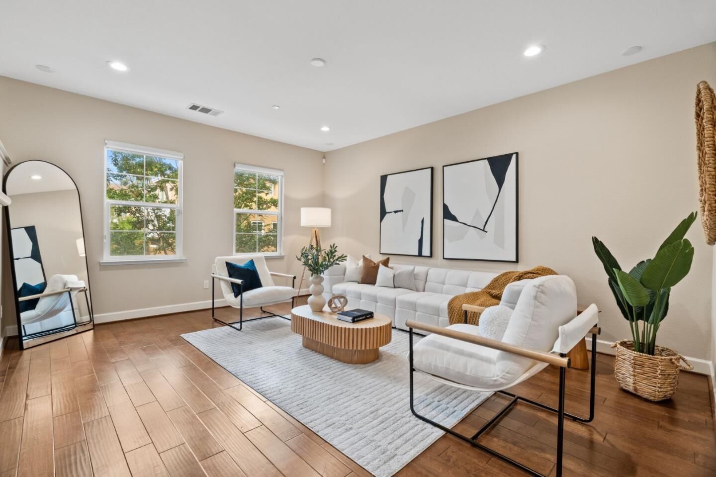 Property Photo:  1938 Hillebrant Place  CA 95050 