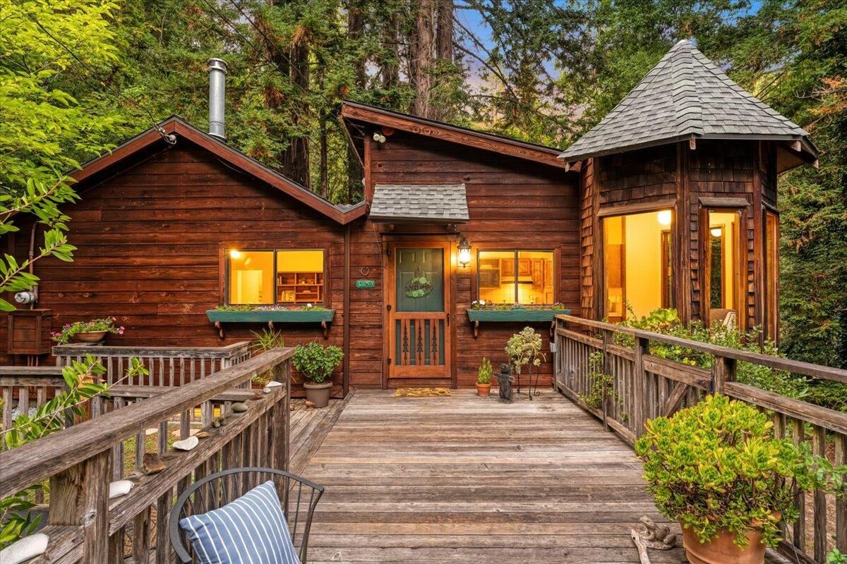 Property Photo:  880 Sunrise Ridge  CA 95066 