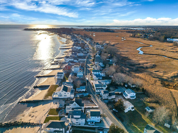 Property Photo: 176 C Shore Road CT 06413