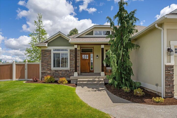 Property Photo: 7614 N G St WA 99208