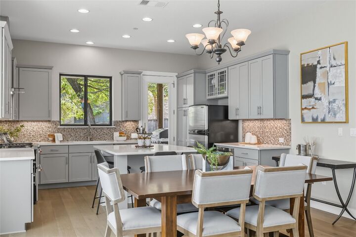 Property Photo:  4323 Spicewood Springs Road 1  TX 78759 