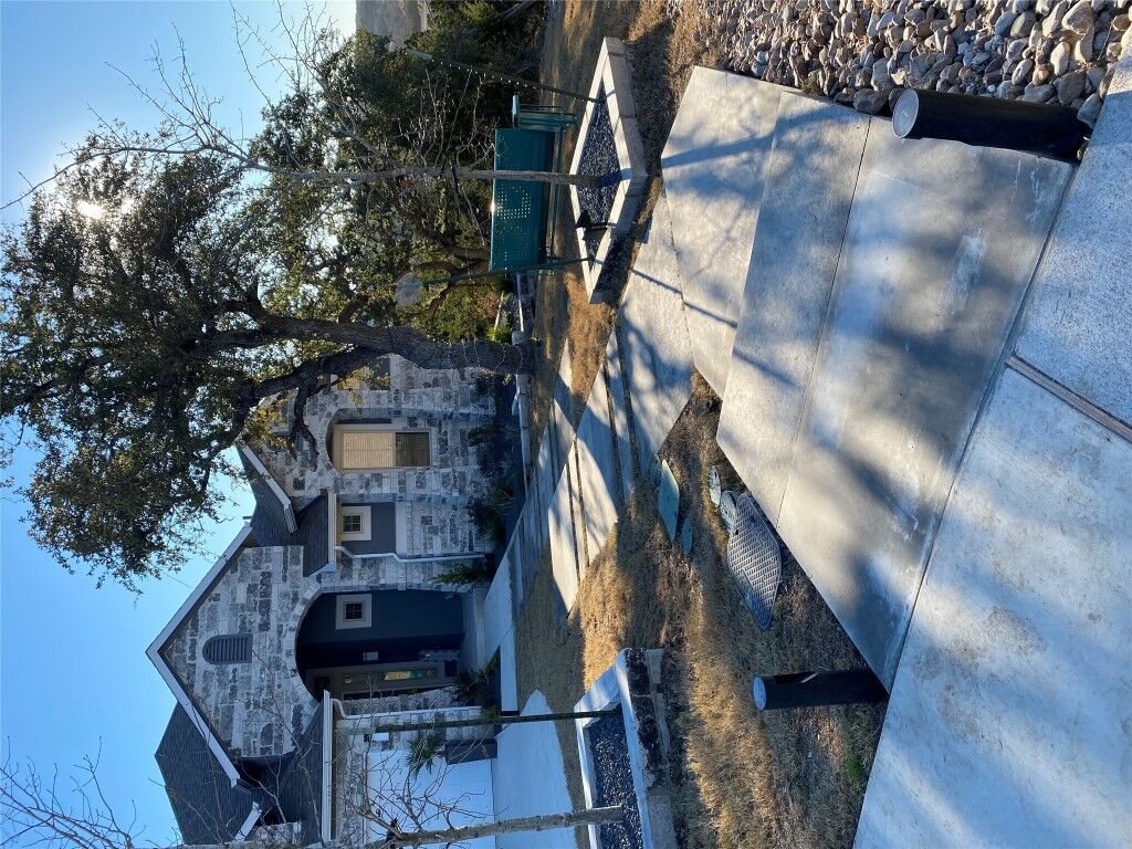 Property Photo:  221 Cibolo Ridge Drive Drive  TX 78628 