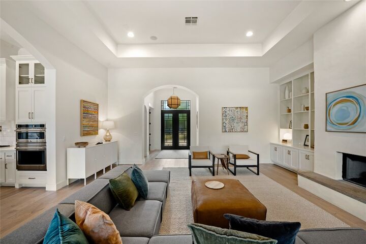 Property Photo: 7909 Orisha Drive TX 78739