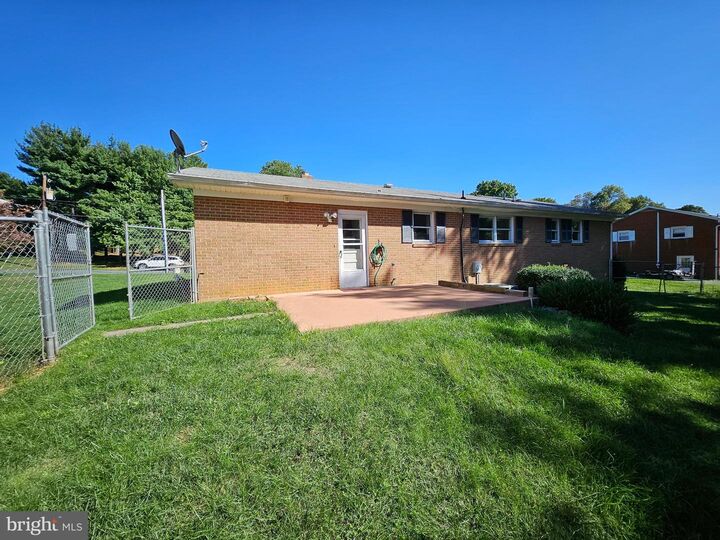 Property Photo: 341 Wood Avenue VA 22601