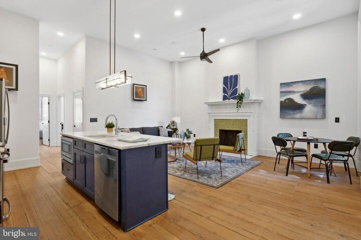 Property Photo: 1716 Spruce Street 6 PA 19103