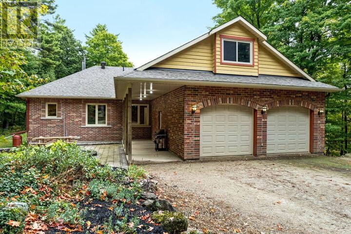 Property Photo:  139 Sheil Drive  ON K7H 0G7 