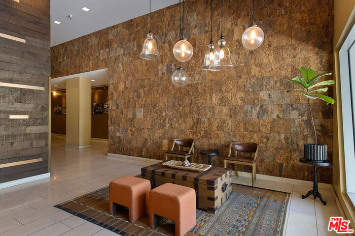 Property Photo: 901 S Flower St CA 90015
