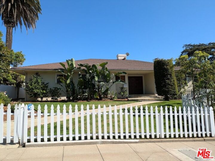 702 Adelaide Pl  Santa Monica CA 90402 photo