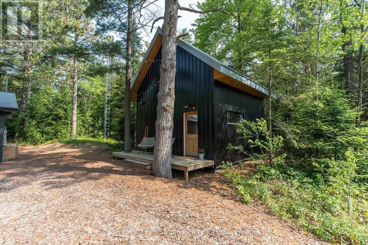 Property Photo:  204 Ogimah Road  ON N0H 2T0 