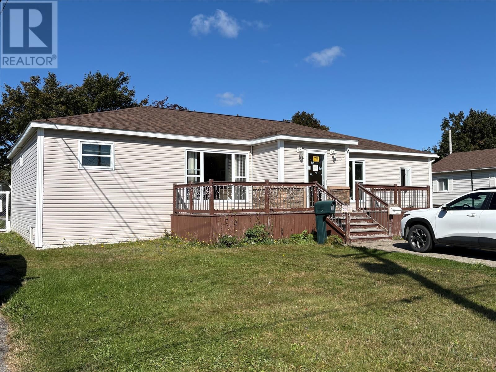 Property Photo:  37 St. George'S Avenue  NL A2N 1K8 