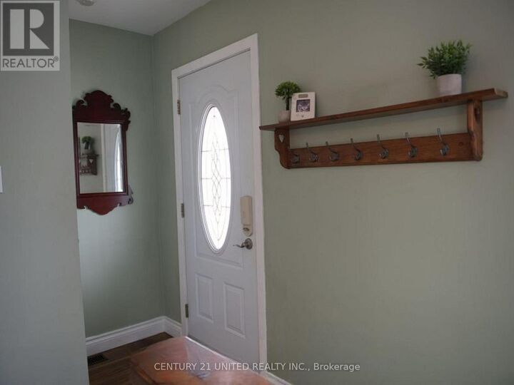 Property Photo:  460 Hamilton Street  ON K9J 4B9 