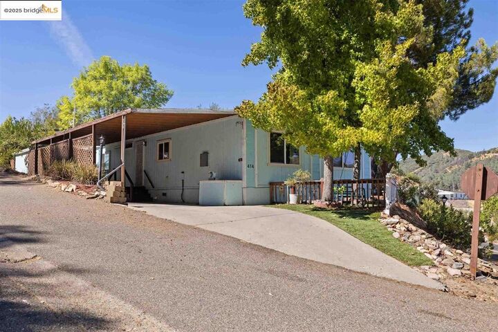 Property Photo: 18717 Mill Villa 414 CA 95327