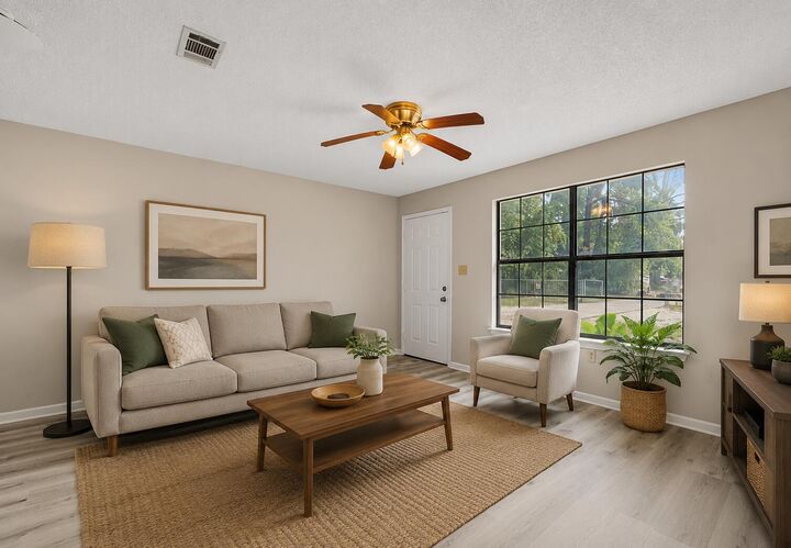 Property Photo:  102 Grimes Avenue  FL 32536 
