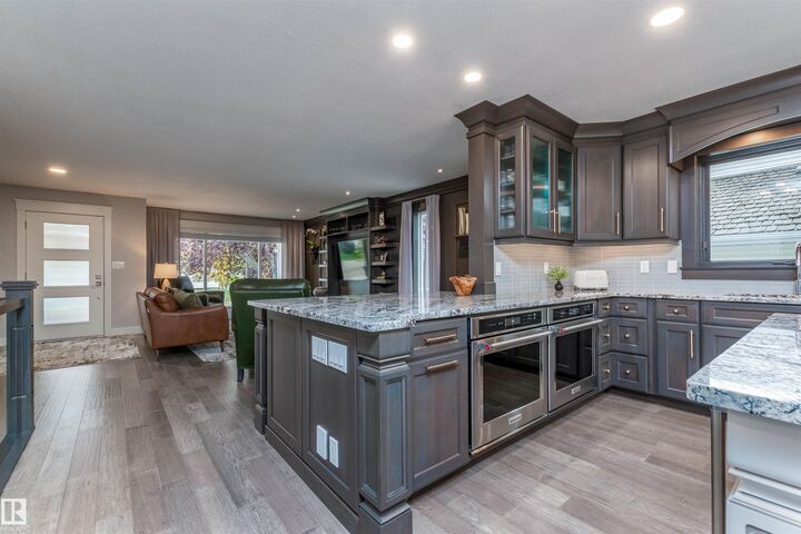 Property Photo:  102 Ridgemont Crescent  AB T8A 5N4 