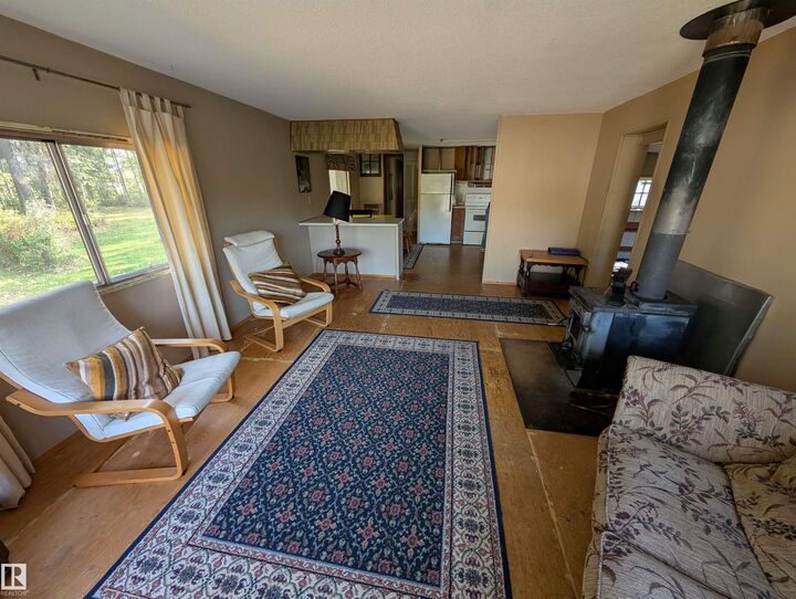 Property Photo: 3320 Hwy 633 AB T0E 0A0