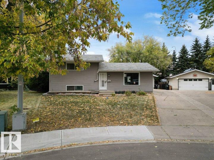 106 Marion Place  Sherwood Park AB T8A 0M4 photo