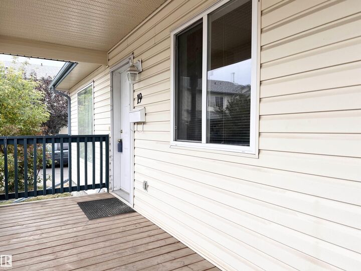 Property Photo:  10909 106 Street NW 19  AB T5H 4M7 