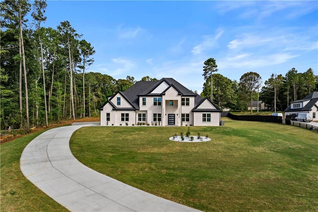 Property Photo:  6300 Highway 81  GA 30052 