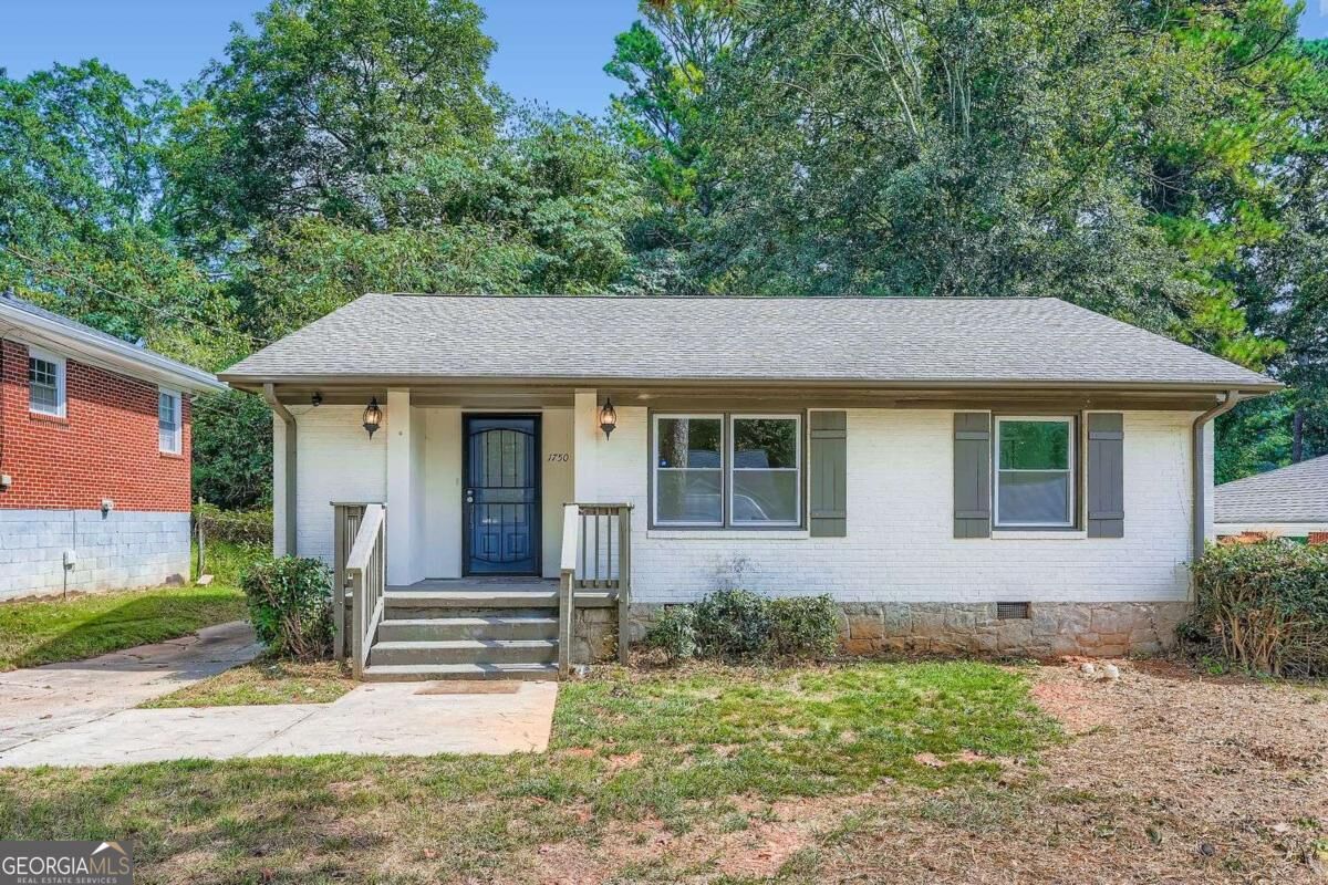 Property Photo: 1750 Shirley Street SW GA 30310