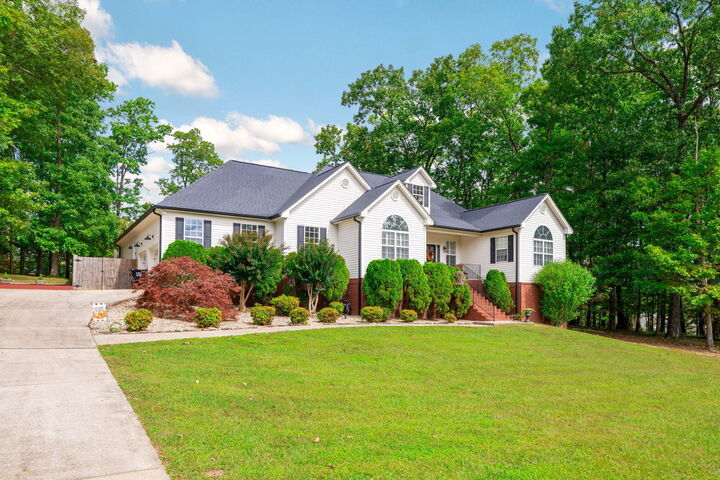 Property Photo:  377 Windy Hollow Lane  TN 37379 