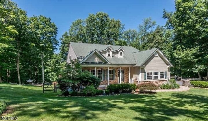 15 Castle Rock Rd  Jefferson Twp. NJ 07849 photo