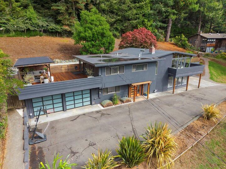 Property Photo:  3348 Buttermilk Lane  CA 95521 