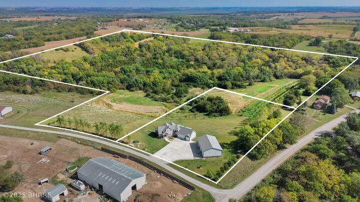 Property Photo: 24479 Elthon Place IA 50252