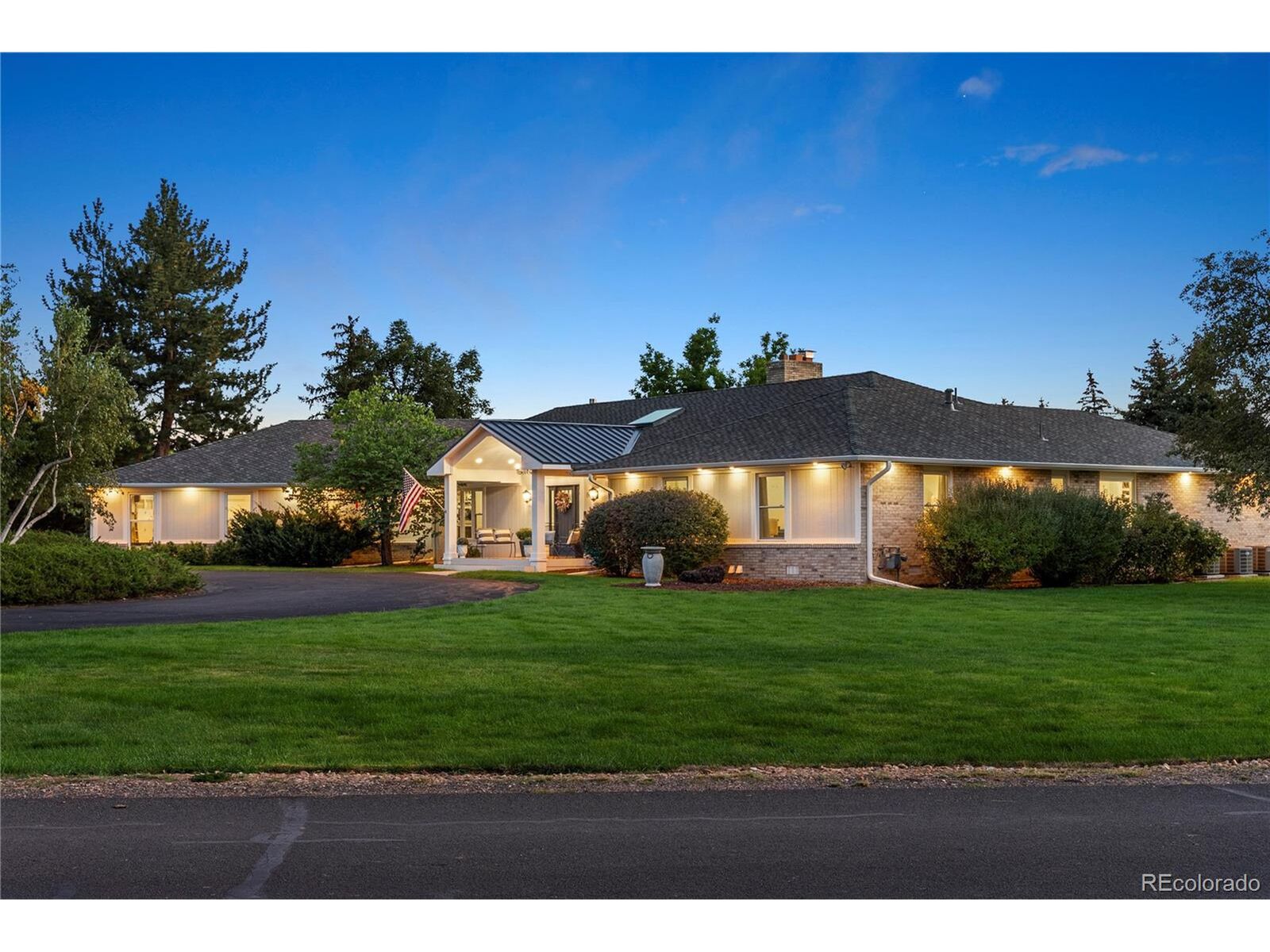 Property Photo:  1 Blackmer Rd  CO 80113 