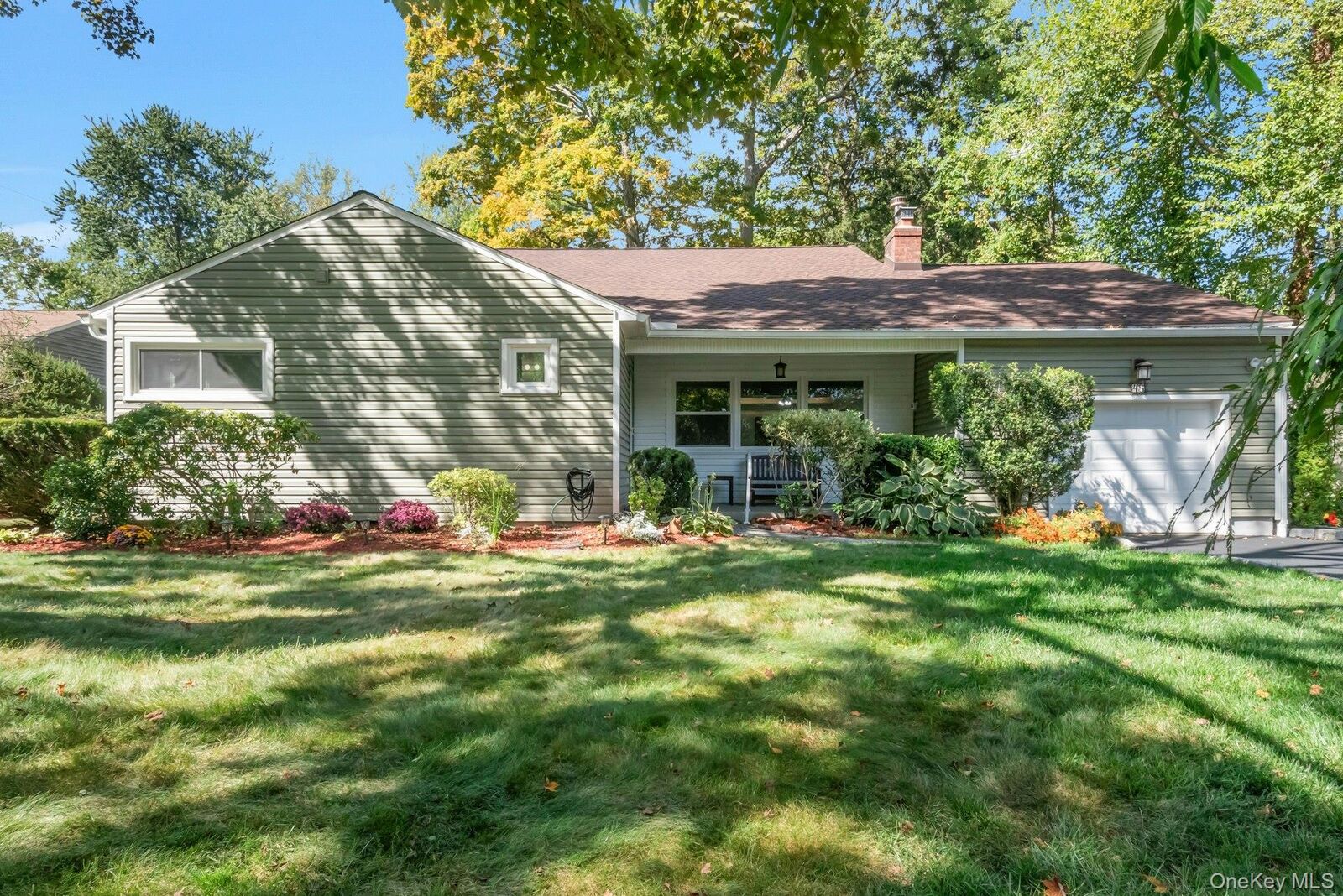 Property Photo:  48 Ganung Drive  NY 10562 
