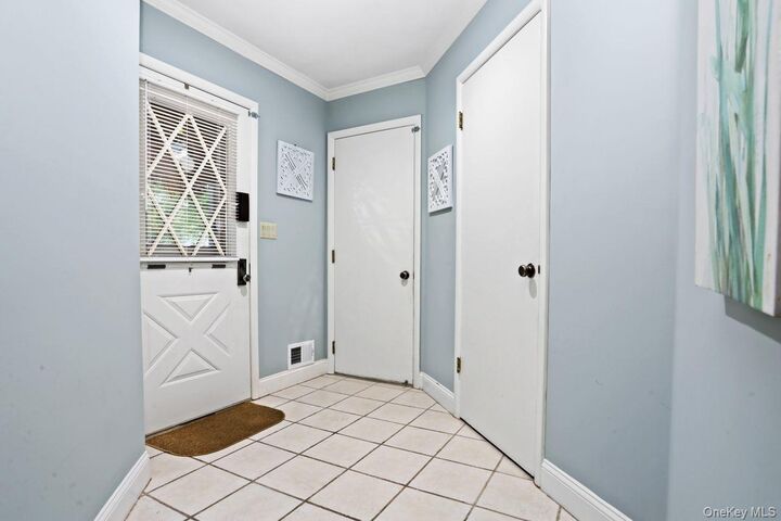 Property Photo:  141 Flintlock Way B  NY 10598 