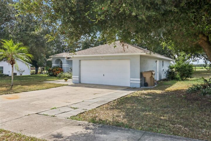 Property Photo: 37149 Sandy Lane FL 32735