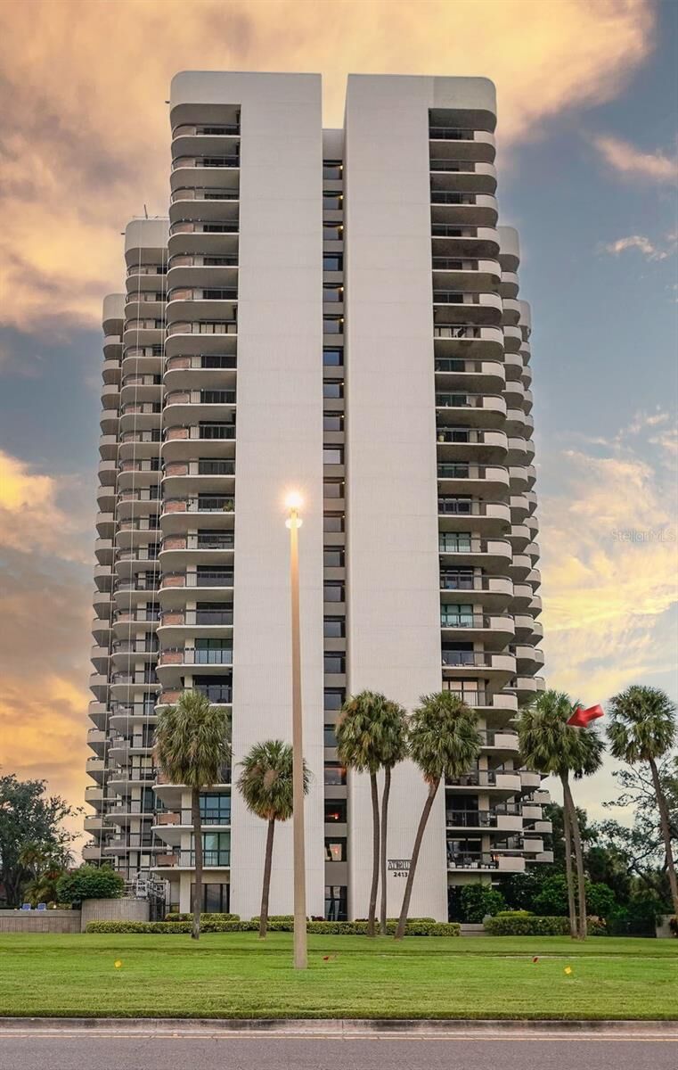 Property Photo: 2413 Bayshore Boulevard 503 FL 33629