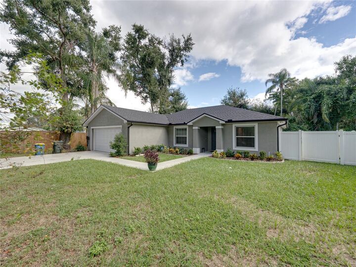 Property Photo:  1765 Magnolia Street  FL 33830 