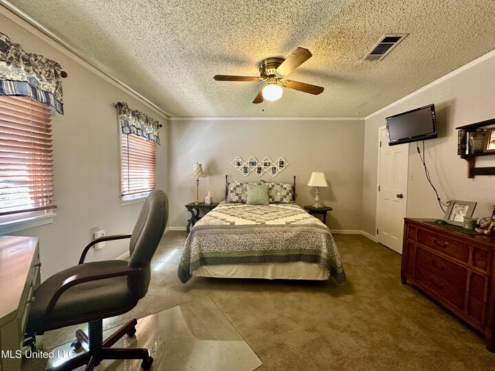 106 Caroline Cove  Clinton MS 39056 photo