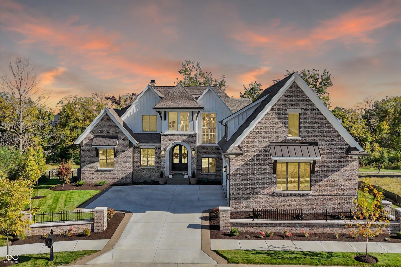 Property Photo:  644 Exmoor Drive  IN 46032 
