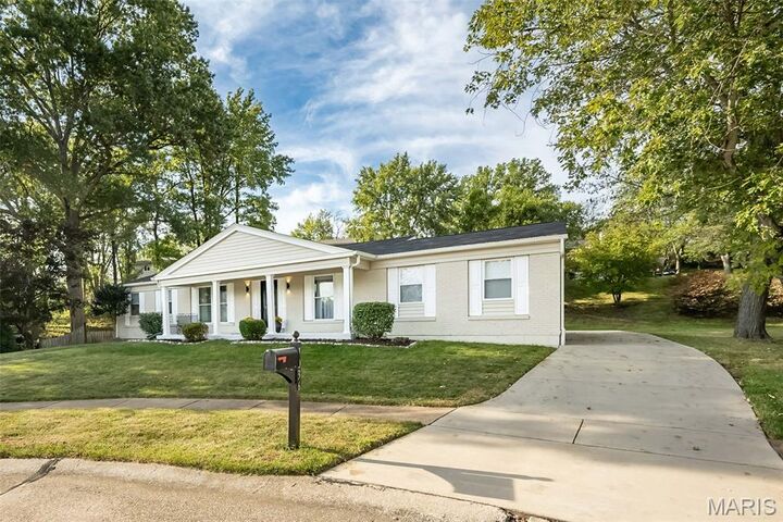 Property Photo:  1036 Terracewood Circle  MO 63011 