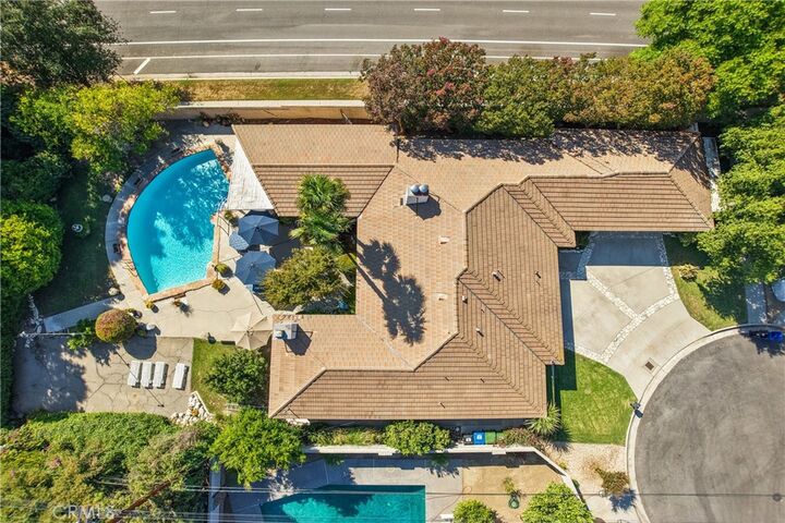 Property Photo:  17654 Knapp  CA 91325 