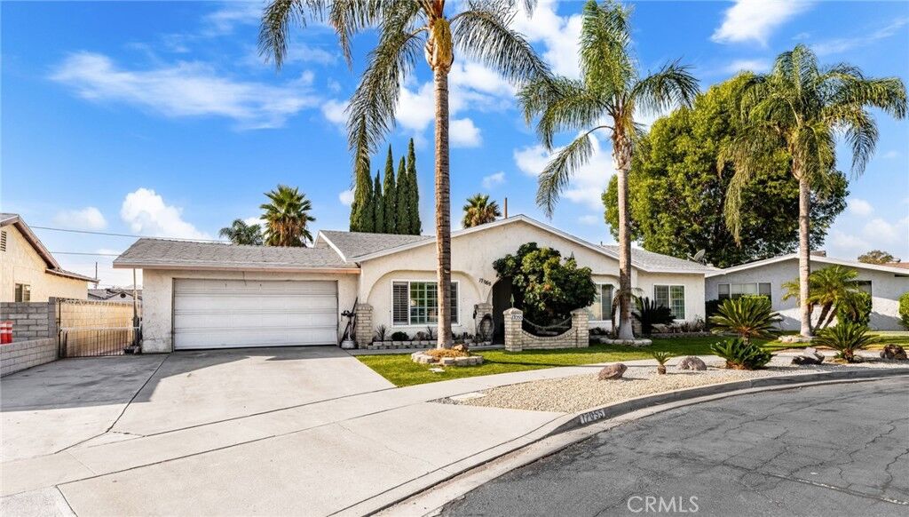 Property Photo:  17055 Manzanita  CA 92335 