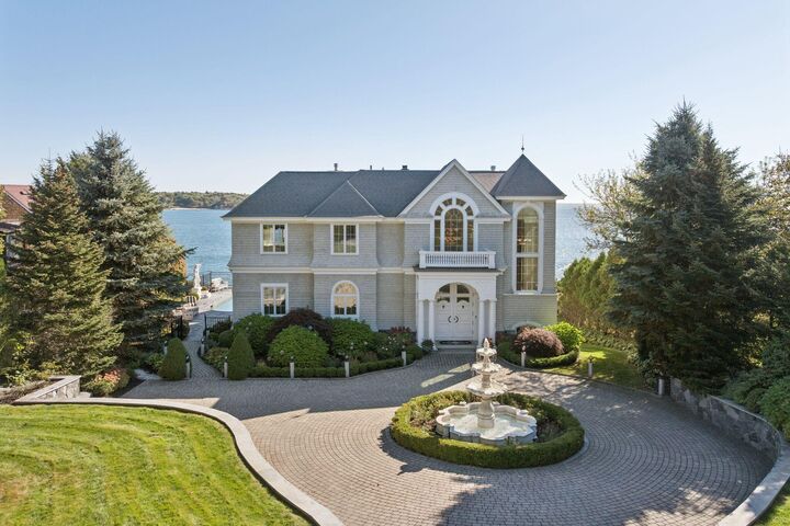 Property Photo:  1 Channel Road  ME 04106 