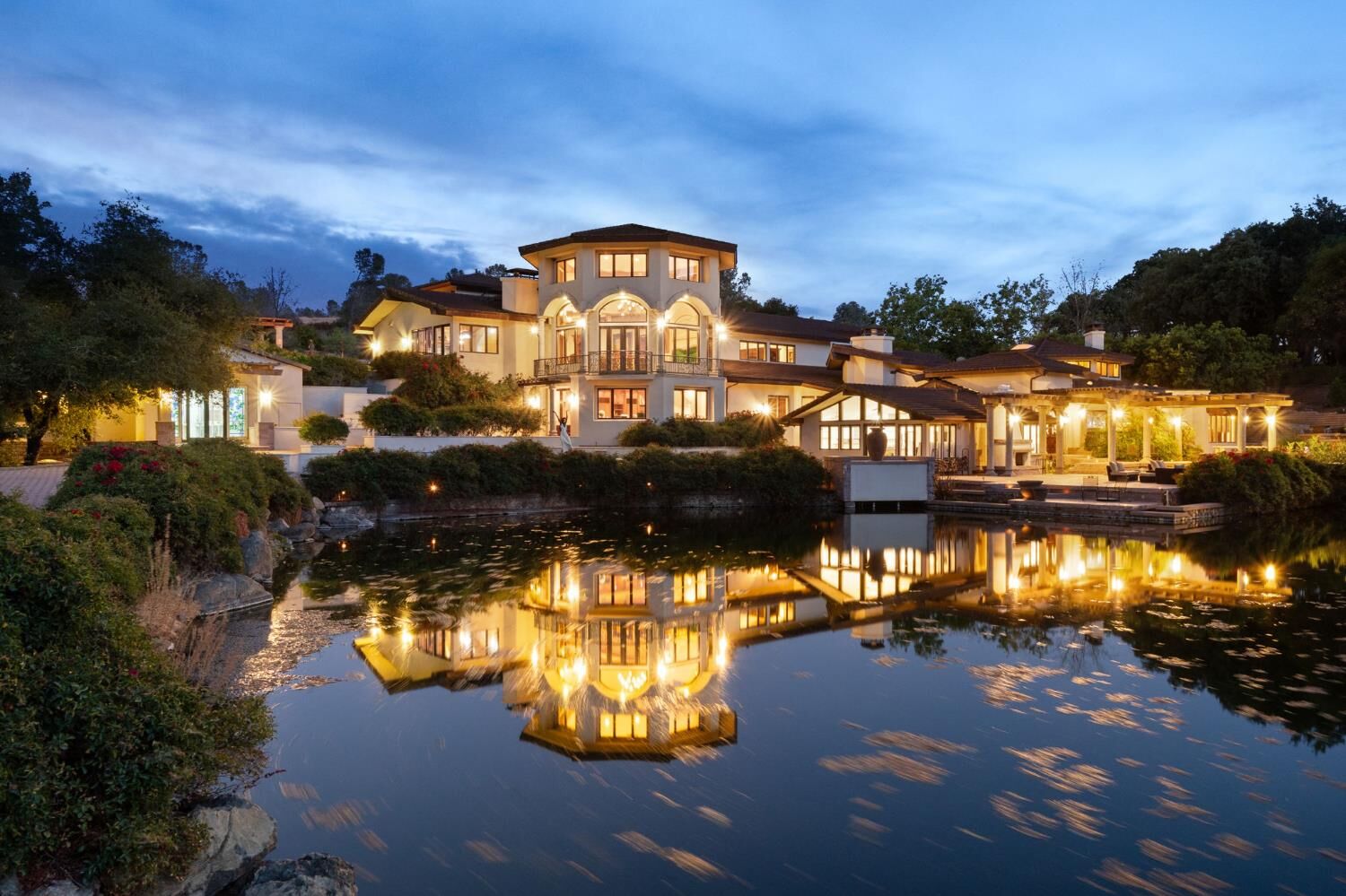 Property Photo:  2155 Salmon Valley Ln  CA 95762 