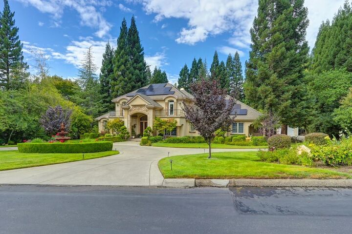 Property Photo:  5147 Westbury Cir  CA 95746 