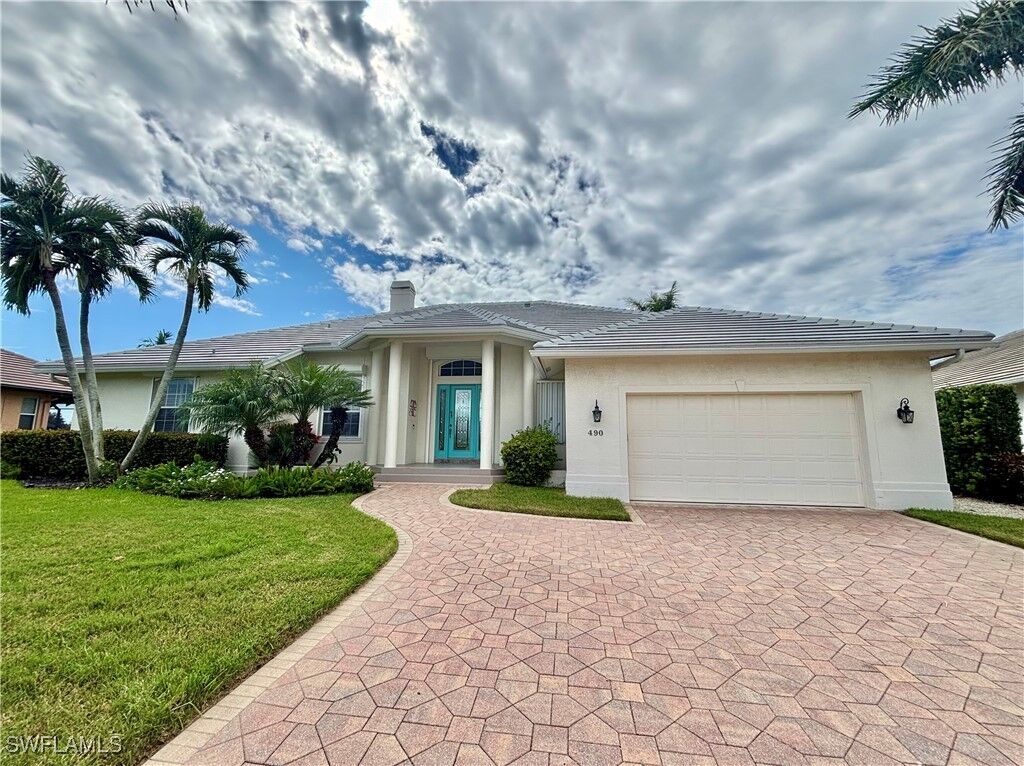 Property Photo:  490 S Heathwood Drive  FL 34145 